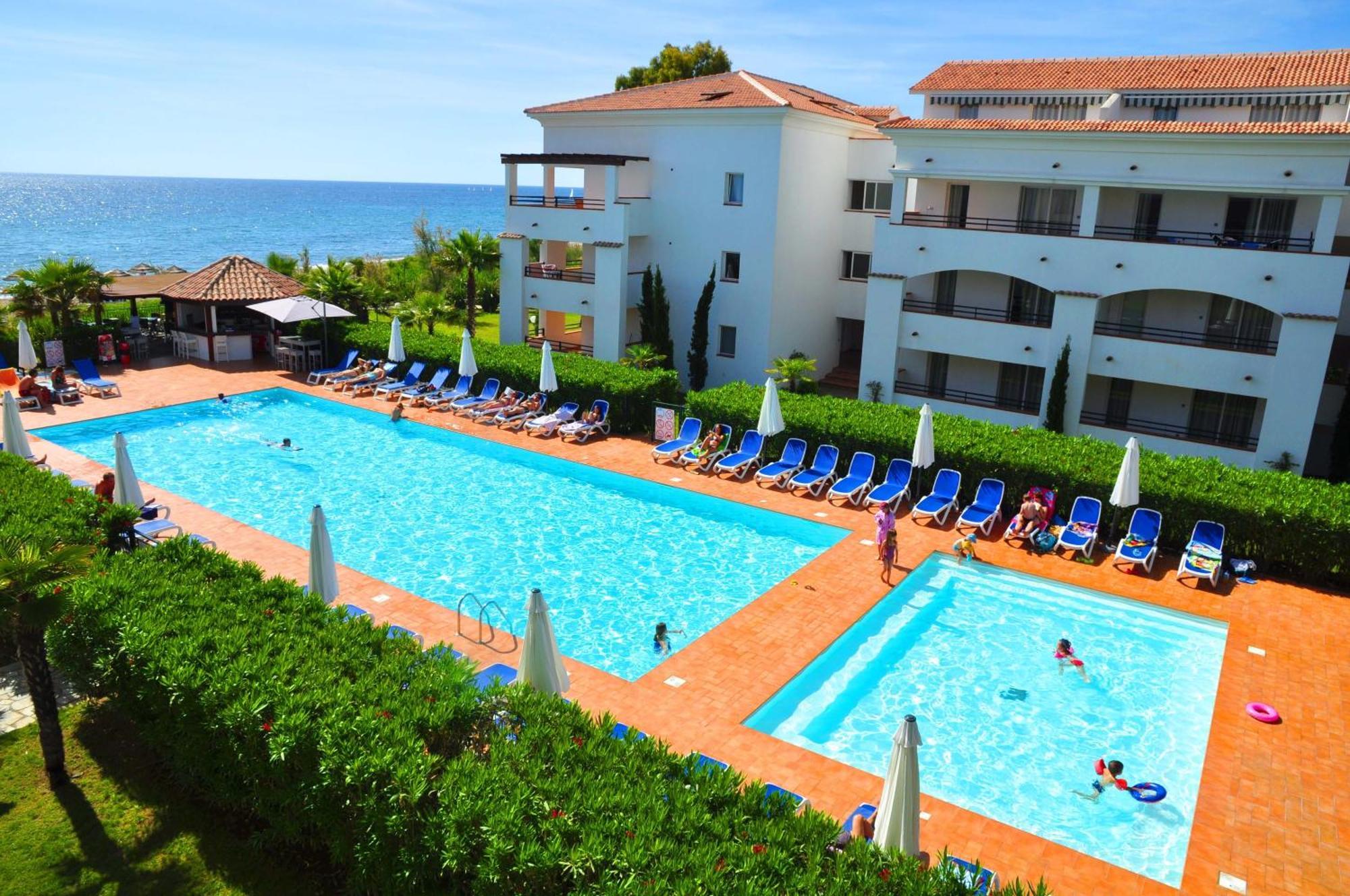Vacanceole - Residence Sognu Di Rena San Nicolao Bagian luar foto